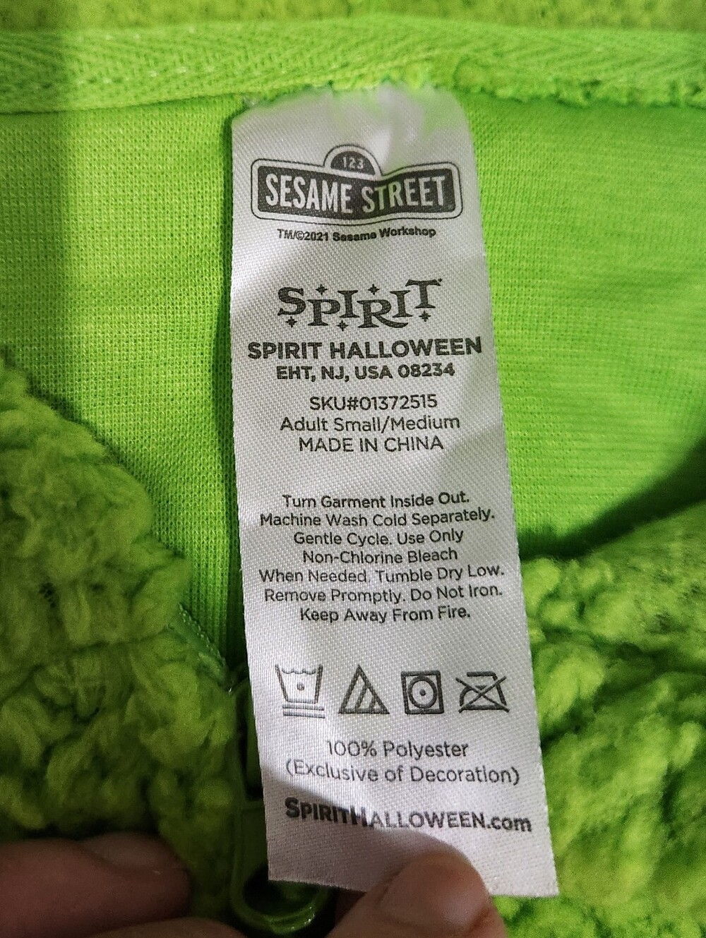 Spirit Halloween Sesame Street Oscar the Grouch Fuzzy Onesie Costume Adult S/M - Picture 4 of 8